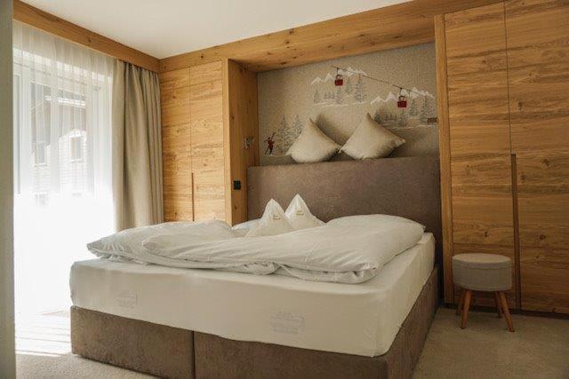 Garni B&B Schenk Selva di Val Gardena Ngoại thất bức ảnh